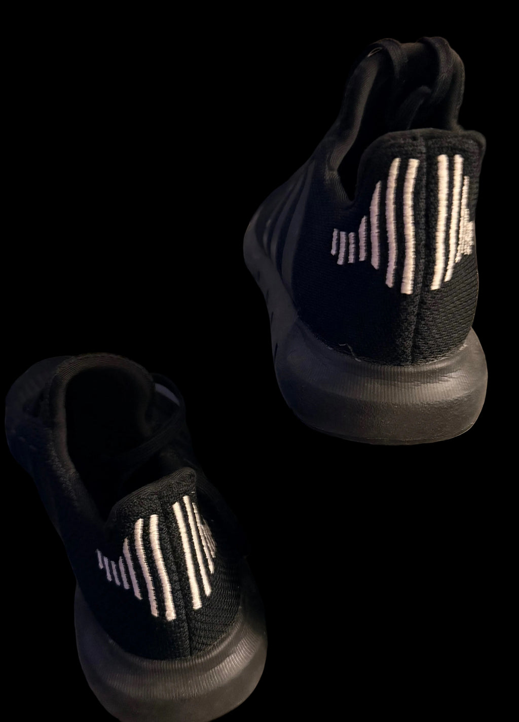 Adidas Swift Run 1.0 — Women's Size 5 | Black | Worn Once