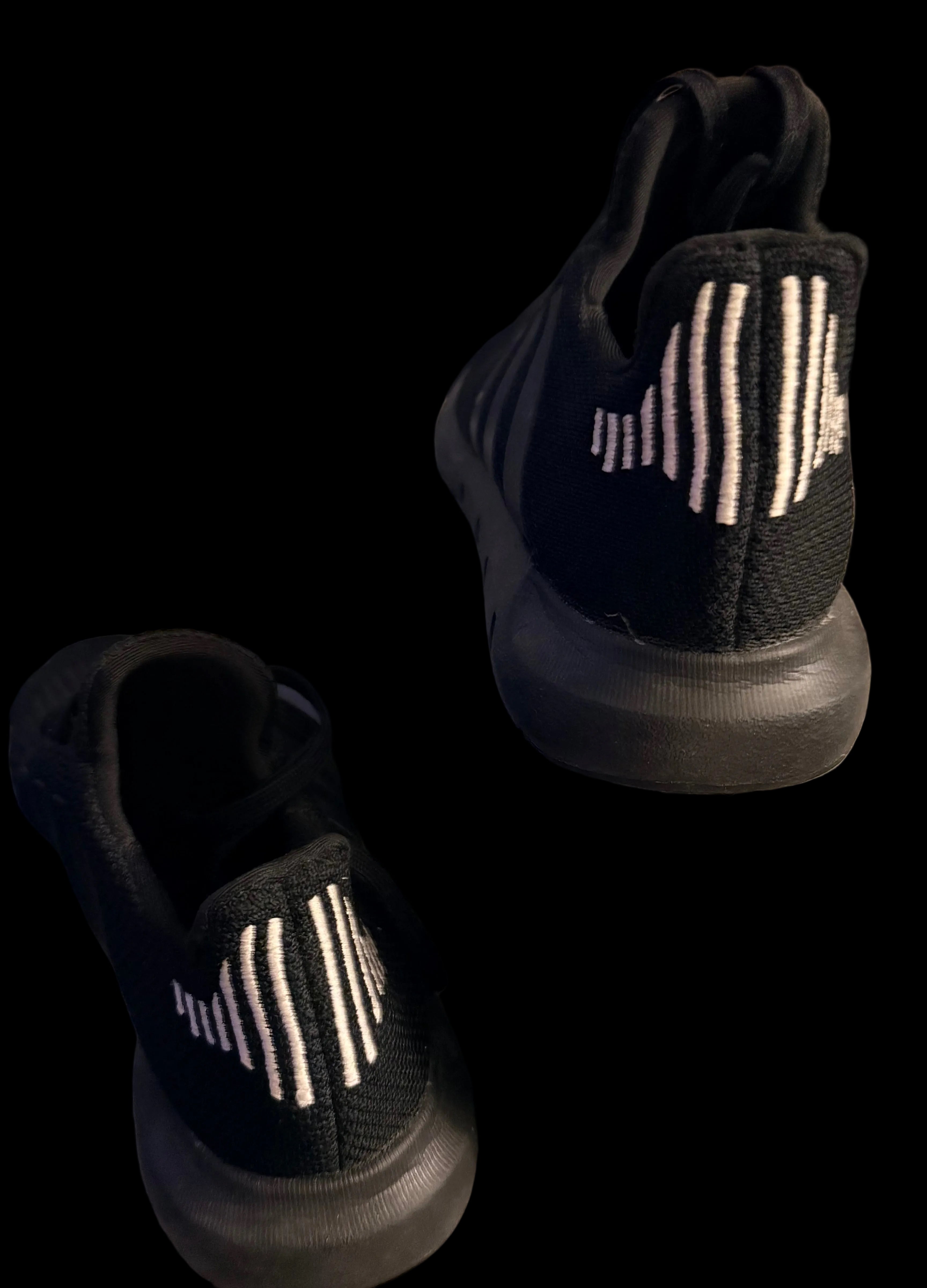Adidas Swift Run 1.0 — Women's Size 5 | Black | Worn Once